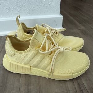 Adidas NMD_R1 W in Soft Yellow
